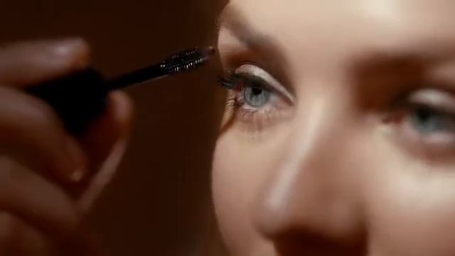 Volym, form och definition med Max Factor Masterpiece Max Mascara смотреть онлайн