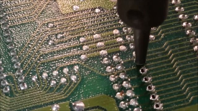 ATARI 1040ST OS/TOS ROM Socket Repair Part 1 0f 4 смотреть онлайн