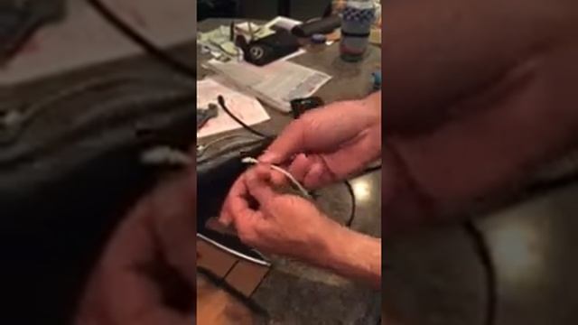 Apogee cord won't fit iPad Air смотреть онлайн