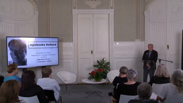 Agnieszka Holland - wręczenie Nagrody J.Turowicza 2021 смотреть онлайн