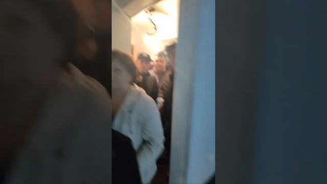 Караул спасите помогите денег мне закиньте на Каспий. Меня вяжут мусора из города Ридер смотреть онлайн