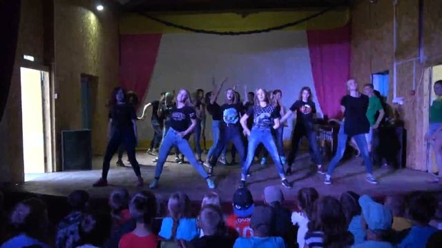 CL - ‘HELLO BITCHES’ DANCE PERFORMANCE - танец девочек 1 отряда 2 смена 2017 смотреть онлайн