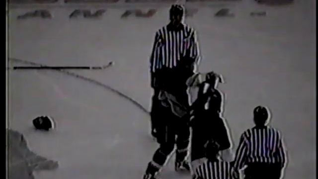 Jon Mirasty vs Ken Tasker смотреть онлайн
