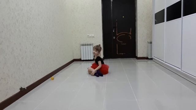 Кафель! Танец! Просто танцую! смотреть онлайн