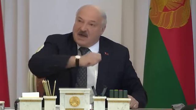 Вор должен сидеть в тюрьме! смотреть онлайн