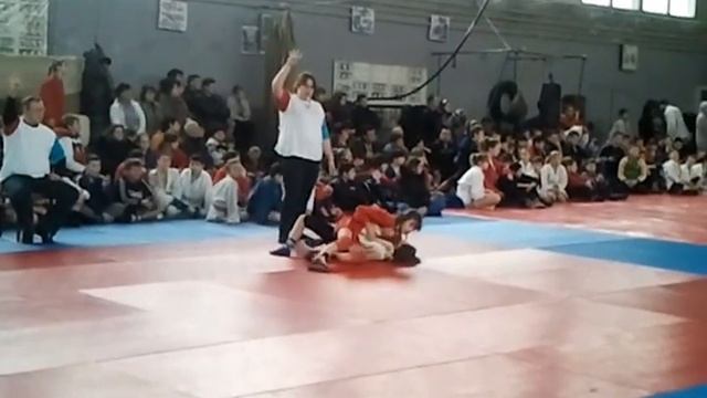 Чемпионат Днепропетровской области по самбо.2013 год смотреть онлайн
