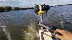 Крепление под лодочный двигатель.