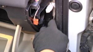 Renault Megane II - замена воздушного фильтра салона