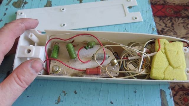 ?Имитатор звука трелей канарейки 2 смотреть онлайн