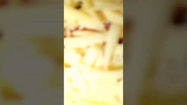 пицца с соусом песто и сыром #food #pizza смотреть онлайн