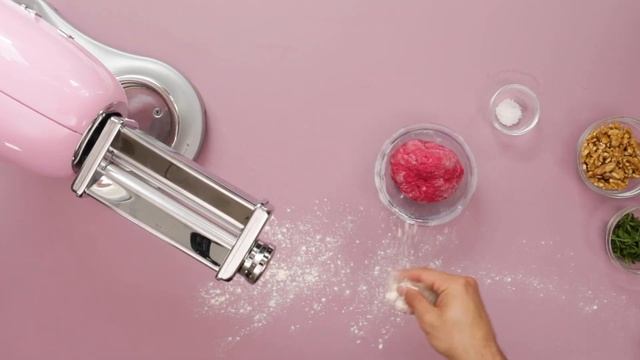Groovy Beet Pasta // Don't Lick The Page // Something's Cooking TV смотреть онлайн