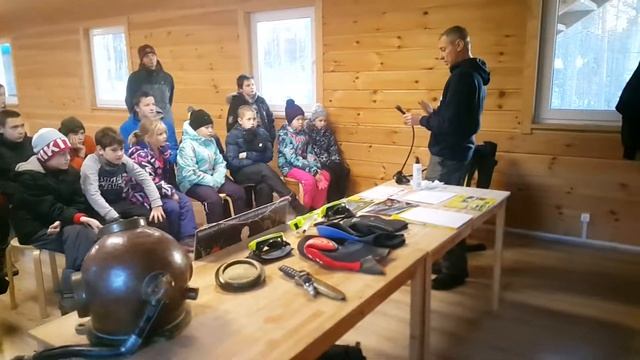 1.12.18.????Занятия с детьми про ДАЙВИНГ в рамках РДШ/Град Детинец/Кирочное. ИНТЕРЕС в ЛИЦАХ!)))(1) смотреть онлайн