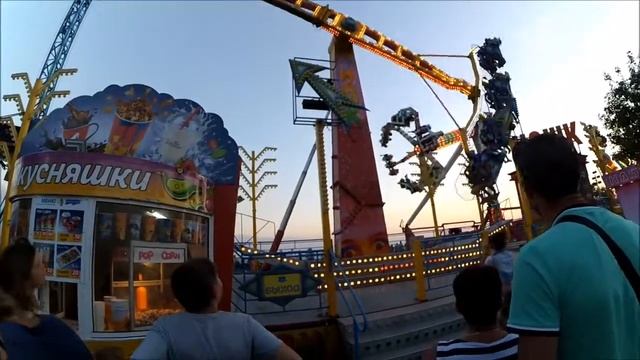 Луна Парк Бердянск Самое большое колесо обозрения смотреть онлайн