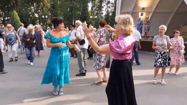 ГАЛИНА! ЛЕТО 2021 ХАРЬКОВ ПАРК ГОРЬКОГО смотреть онлайн