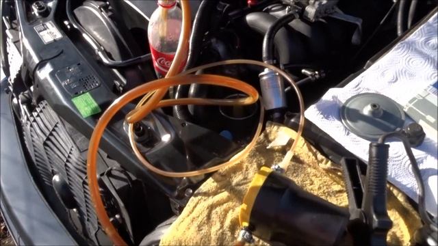 Замена жидкости гидроусилителя руля MB W140/ Power steering fluid change W140 смотреть онлайн
