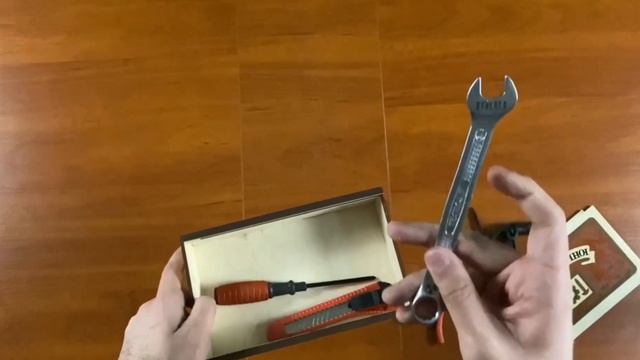 Что находится в посылке Ахмеда? смотреть онлайн