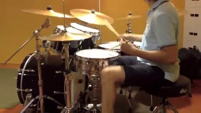 Pearl MMP & Remo Vintage Emperor смотреть онлайн