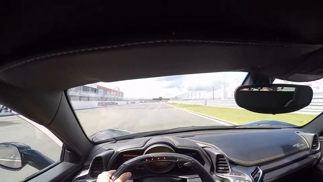 Ferrari 458 Italia. Moscow Race Way смотреть онлайн