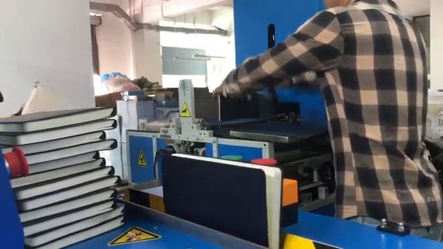 Книговставочная машина MF SKJ380 AS и штриховальная машина MF PCM380 EV смотреть онлайн