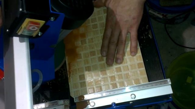 Плиткорез практика, рез 45 градусов смотреть онлайн