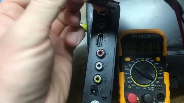 АВТОНОМНЫЙ ПРИБОР ДЛЯ НАСТРОЙКИ ЦИФРОВОГО Т2 с питанием от usb /СВОИМИ РУКАМИ - 1 часть смотреть онлайн
