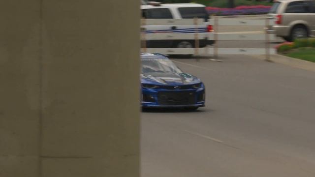 2018 Chevrolet Camaro ZL1 NASCAR Cup Race Car - Reveal Highlights смотреть онлайн