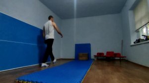 Упражнения для развития прыжка в длину с места