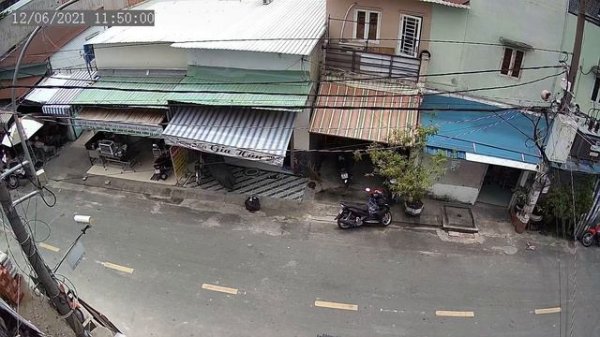 [UNI] - CLIP DEMO CAMERA IP POE  2.0MP UNIARCH IPC-B122-PF28 góc hình khác