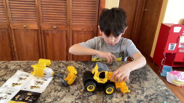 3 in 1 Construction Truck|RC Trucks #Toyreview смотреть онлайн