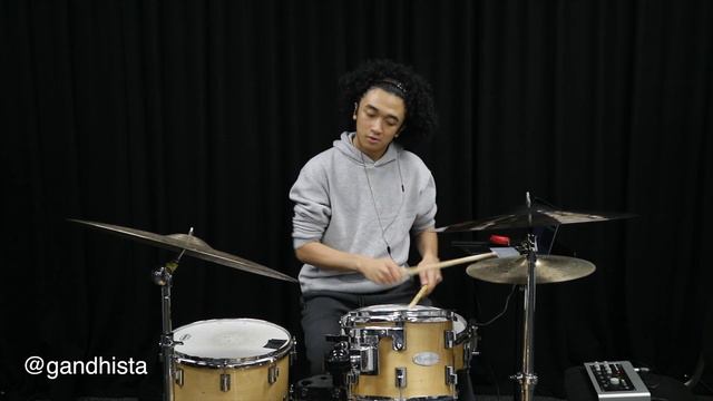 The Weekend & Ariana Grande - Save Your Tears (Remix) Drum Cover by Gandhista смотреть онлайн