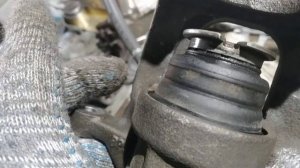 как определить порван пыльник или нет