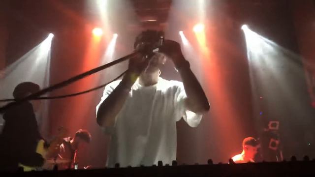 Easy Life - Nightmares (Live in Paris, 2019) смотреть онлайн