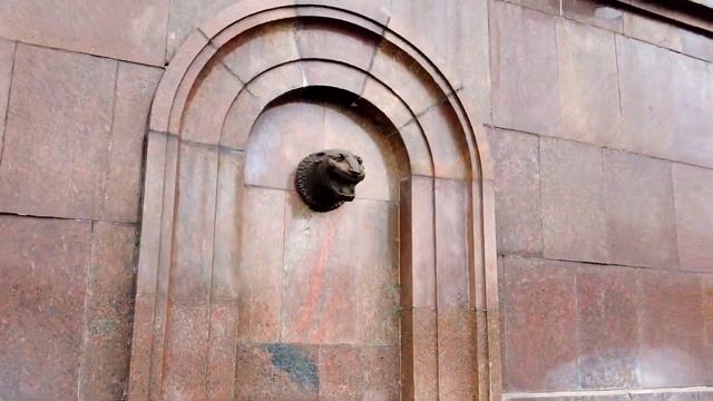 Весна, Москва, МГУ. 2023-04-09 смотреть онлайн