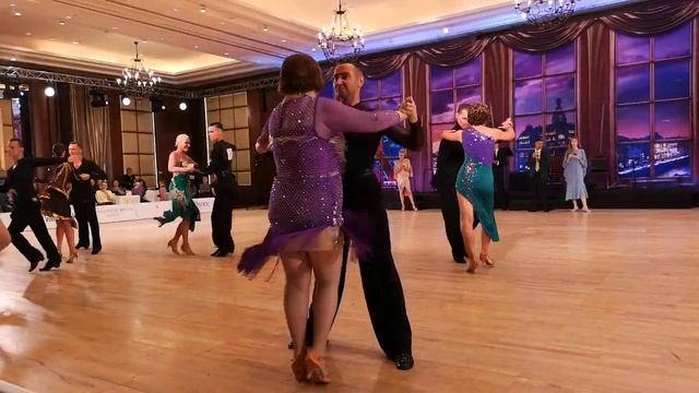 Про Ам, латина. Танцевать никогда не поздно. смотреть онлайн