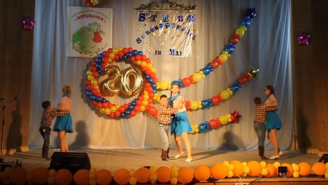 Танец Смелые ковбои - группа Экстрим Новоивановский ЦНК руководитель Бут Светлана смотреть онлайн