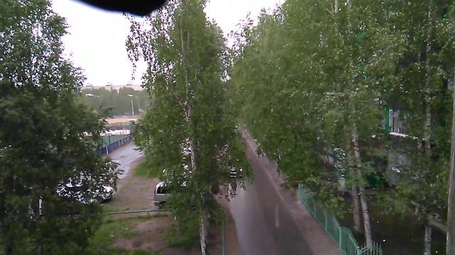 Июнь. Ничего необычного - просто летом идёт снег. смотреть онлайн