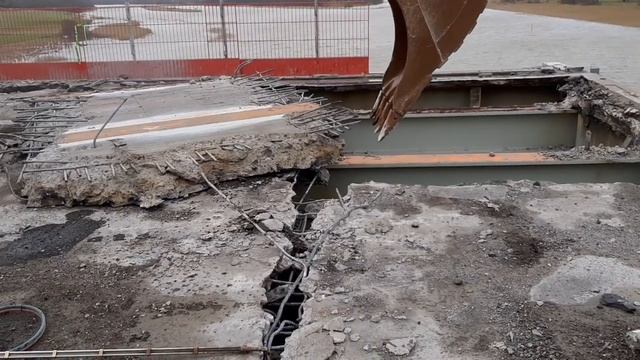 Демонтаж моста. Гётеборг часть - 3 Dismantling of the bridge. Gothenburg. part 3 смотреть онлайн