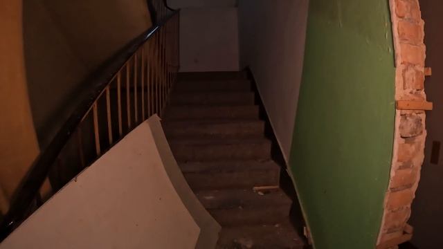 OPUSZCZONA RESTAURACJA. Mafijne powiązania. Bar 24/7 TIR-STOP. Pokoje na godziny ? смотреть онлайн