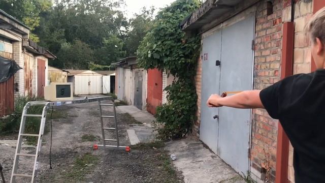 Рогатка з 8 мм снарядом VS монітора від комп’ютера смотреть онлайн