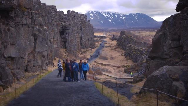 Iceland Tours: From the Blue Lagoon to the Golden Circle смотреть онлайн