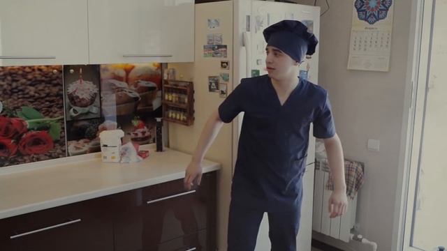 КОРОЧЕ ГОВОРЯ, ПРИГОТОВИЛ ТОРТ смотреть онлайн