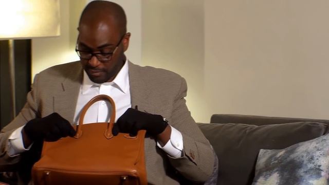 Hermes Birkin: How to Authenticate смотреть онлайн