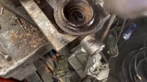 VW BORA Замена передних стоек и сайлентблоков рычагов передней подвески