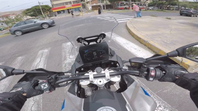 VOGE DS900X Lima-Peru 1-4