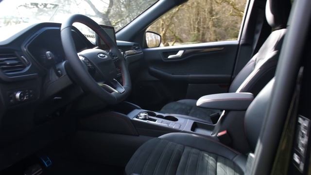 Ford Kuga 2021 Plug-in Hybrid (PHEV) | bilguiden tester смотреть онлайн