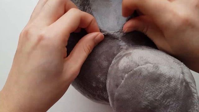 How to Make a Giant Among Us Crewmate Plushie [Free Pattern] смотреть онлайн