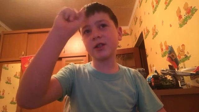 Почему в России празднуют день 4 ноября? смотреть онлайн