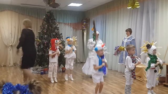 Танец снеговичков смотреть онлайн