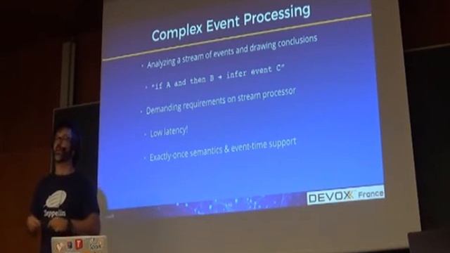 BordeauxJUG 06/2017 - Tugdual Grall : Stream Processing avec Apache Flink смотреть онлайн