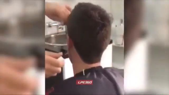 стрижка зажигалкой смотреть онлайн